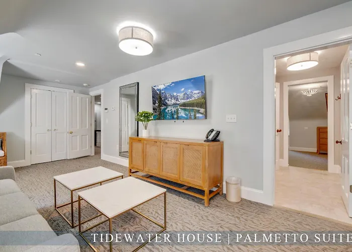 The Tidewater Inn
